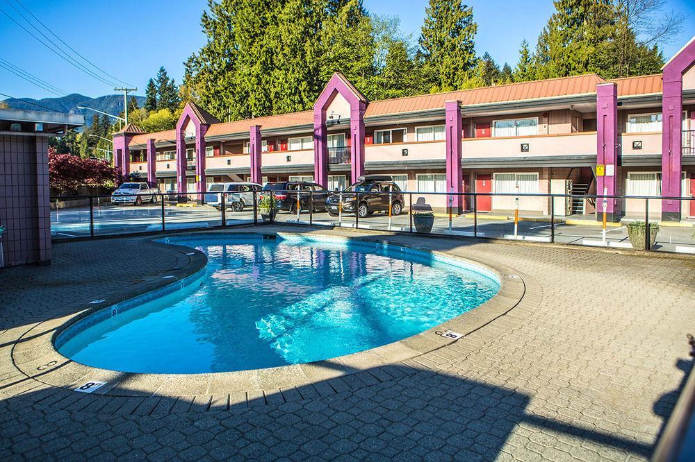 North Vancouver Hotel West Vancouver Exterior foto
